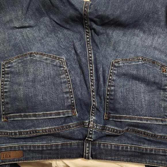 Kut From The Cloth Women's Boyfriend Mid Rise Jeans 14W - Picture 9 of 11